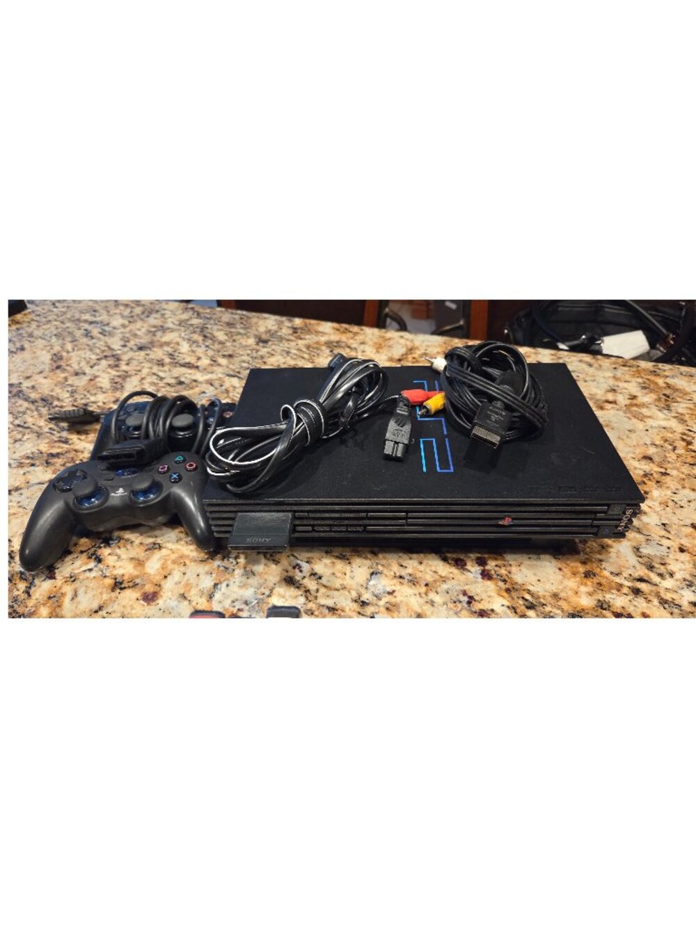 Sony PlayStation 2 Fat Console with 2 controllers
